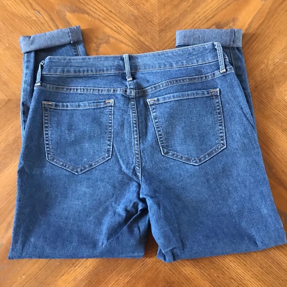 Old Navy Super Skinny Mid Rise Jeans - Picture 3 of 8